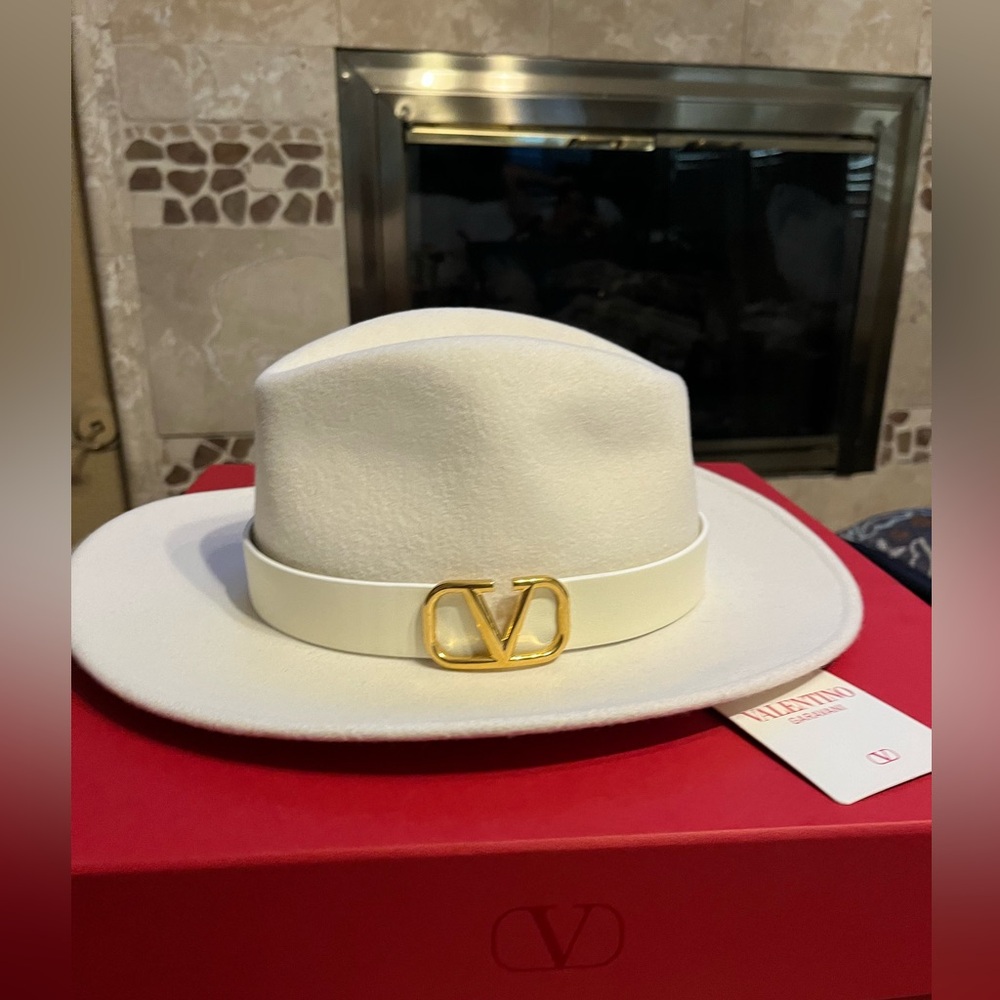 VALENTINO GARAVANI VLogo Signature Felt Fedora -white